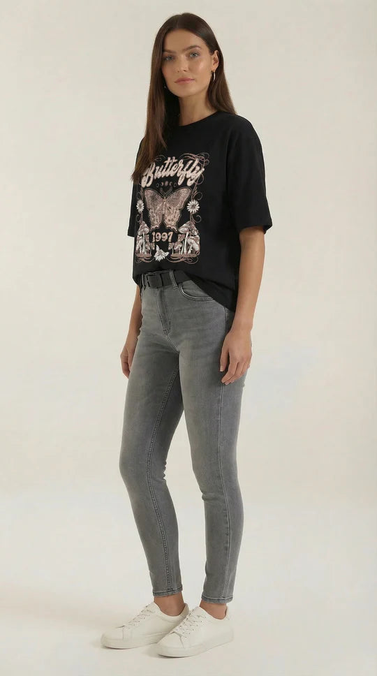 Justine Camiseta Gráfica Oversize