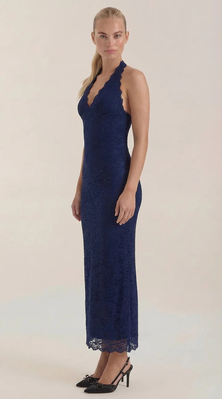 Vestido largo de encaje con escote halter Roxanne
