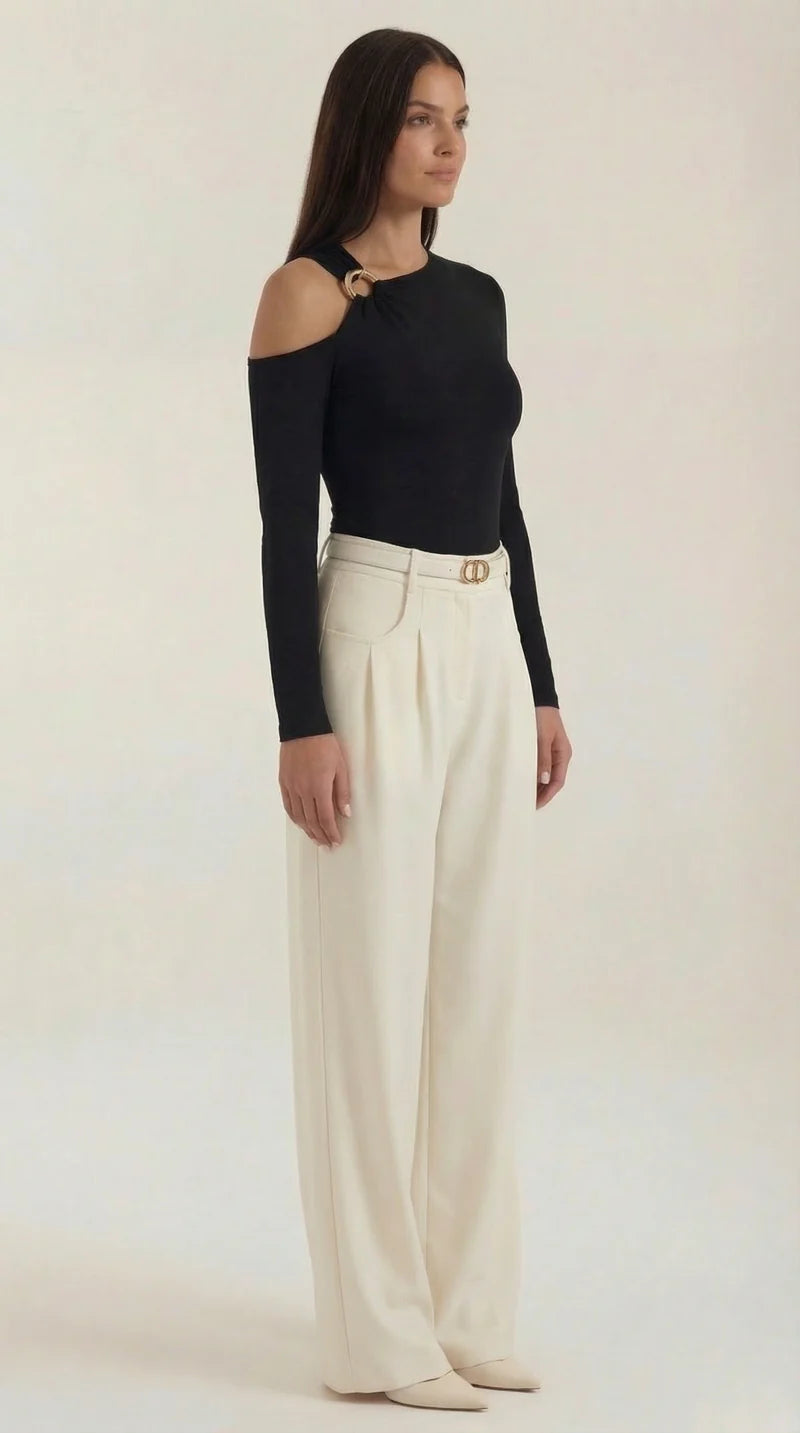 Joana | Top de un solo hombro de Joann